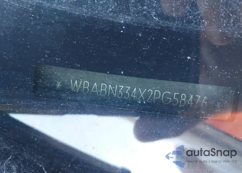 2002 BMW 325Ci z USA, uszkodzony, nr VIN WBABN334X2PG58476